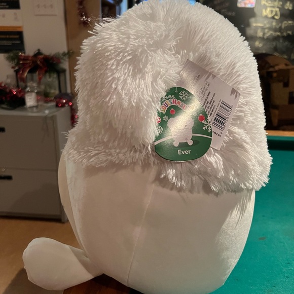 16" EVER bigfoot squishmallow 🤍❄️ - Picture 4 of 4